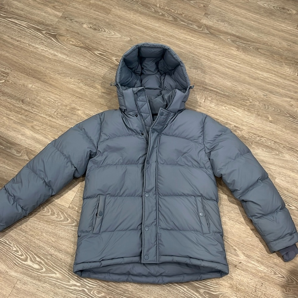 Aritzia Slate Puffer Coat